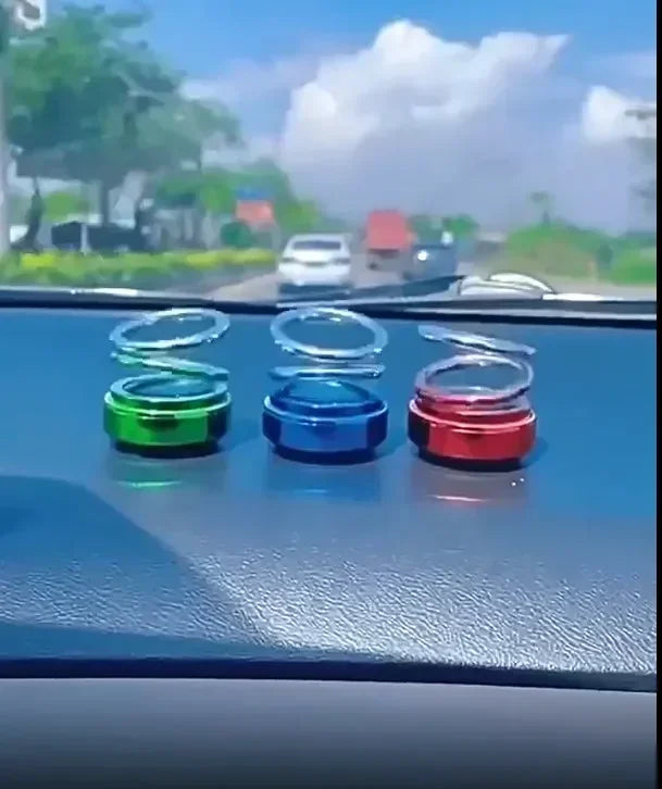 Car Aromatherapy Solar Energy Automatic Suspension Double Ring Perfume Ornaments Accessories Rotating Creative Jewelry Perfume